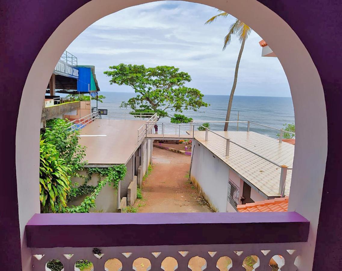 Sea Wings Hotel Varkala Bagian luar foto